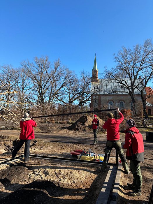 Senare skede i samma växthusinstallation vid Anna Koku Skola