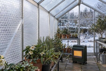 Bubbelplast i glasväxthus – effekt och avvägningar