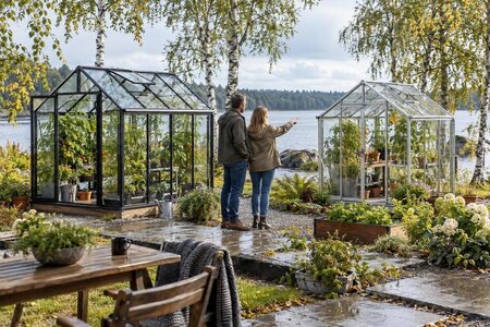 Köpa växthus direkt från tillverkaren – frågor att ställa